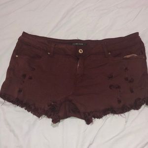 ✨Burgundy jean shorts